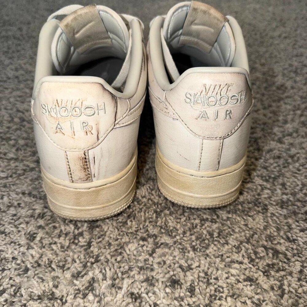 Nike Air Force 1 Low Dirty Triple White SWOOSH Size 10.5 - Picture 4 of 9